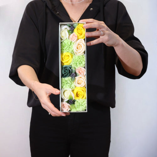 Coffret Long de Savons Fleurs – Jaune & Vert