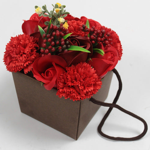 Bouquet de Savon Roses Rouges et Œillets